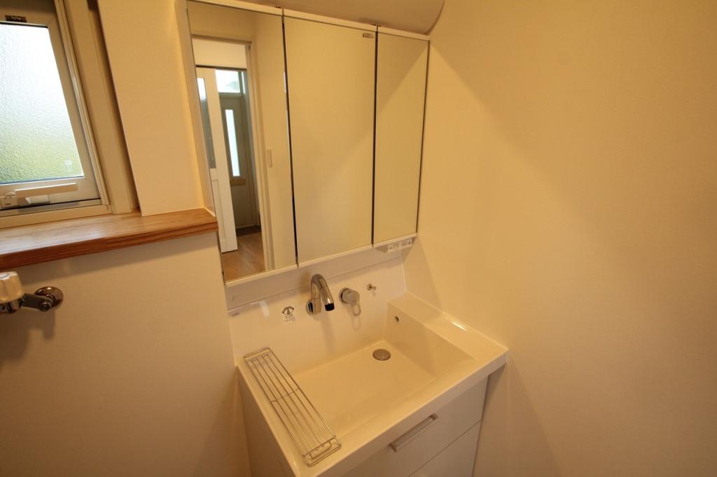 芽室町祥栄北９線【リノベーション】中古戸建 内観