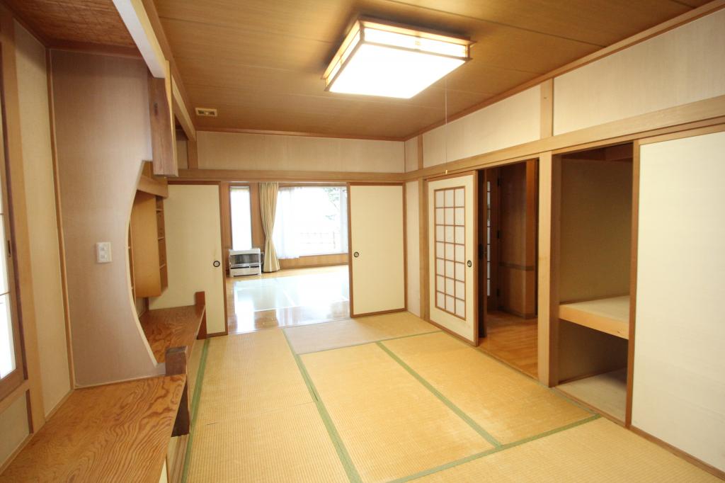 幕別町寿町　中古戸建 内観