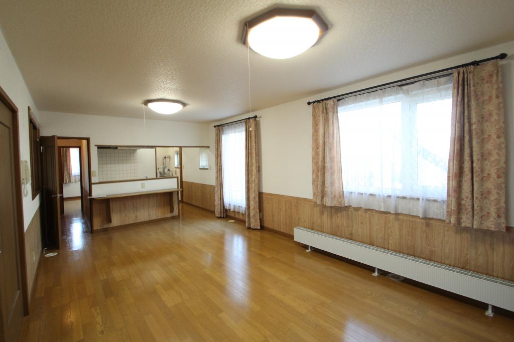 幕別町寿町　中古戸建 内観