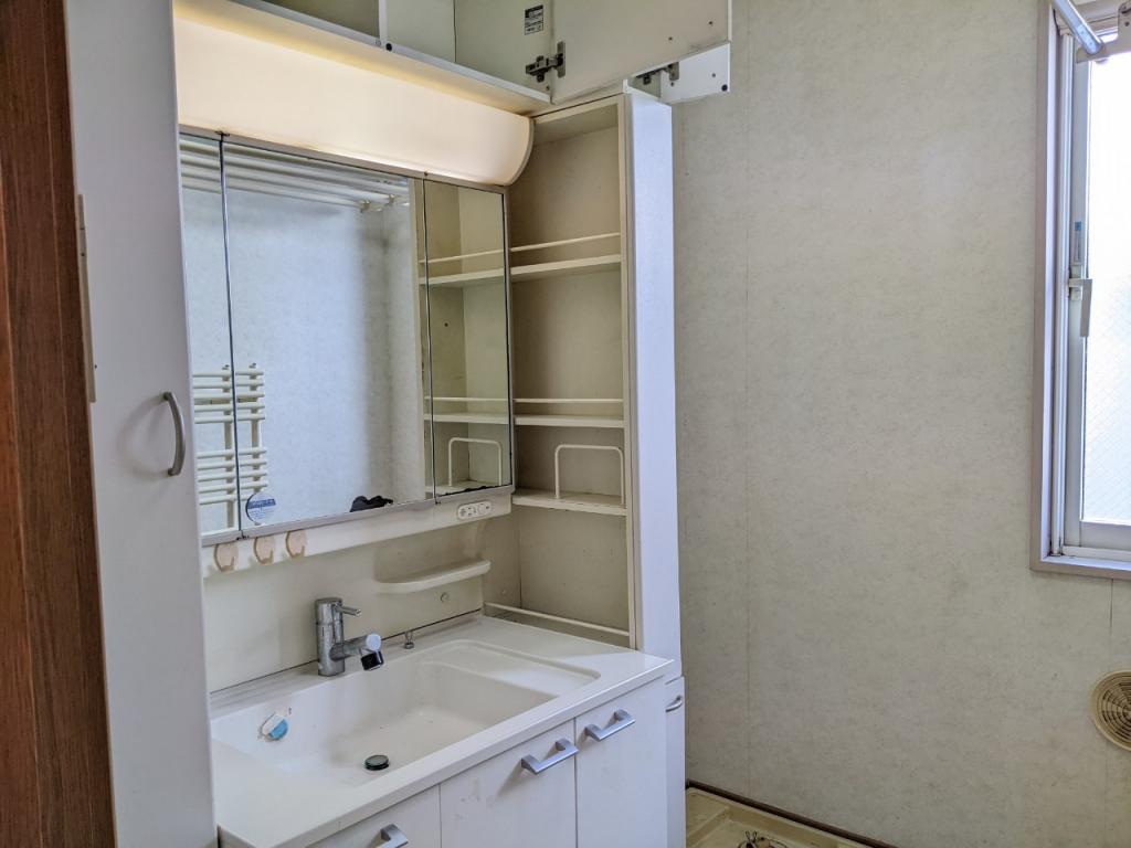 ☆商談中☆【価格改定】☆２世帯中古住宅☆ 内観