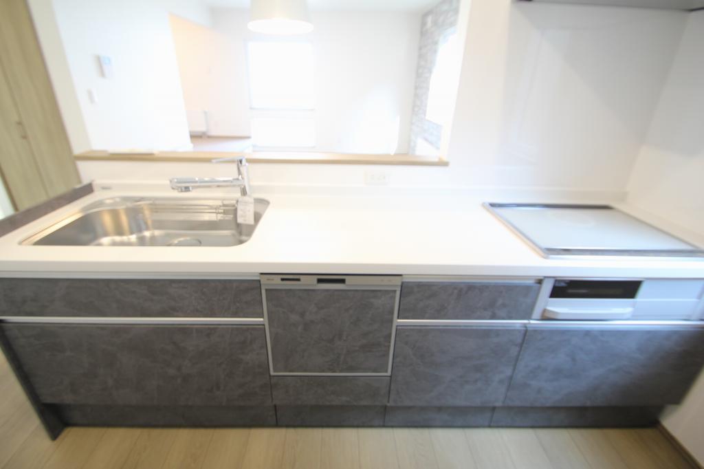 【写真追加】西１９条南３丁目　Ｂ棟　新築戸建 内観