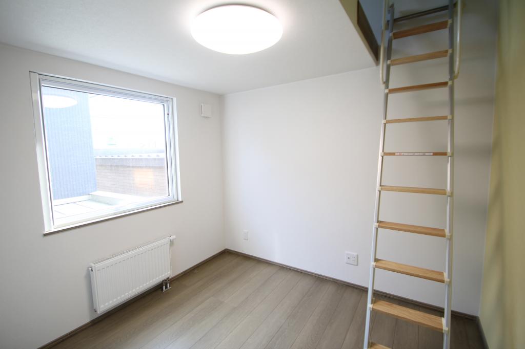 【写真追加】西１９条南３丁目　Ｂ棟　新築戸建 内観