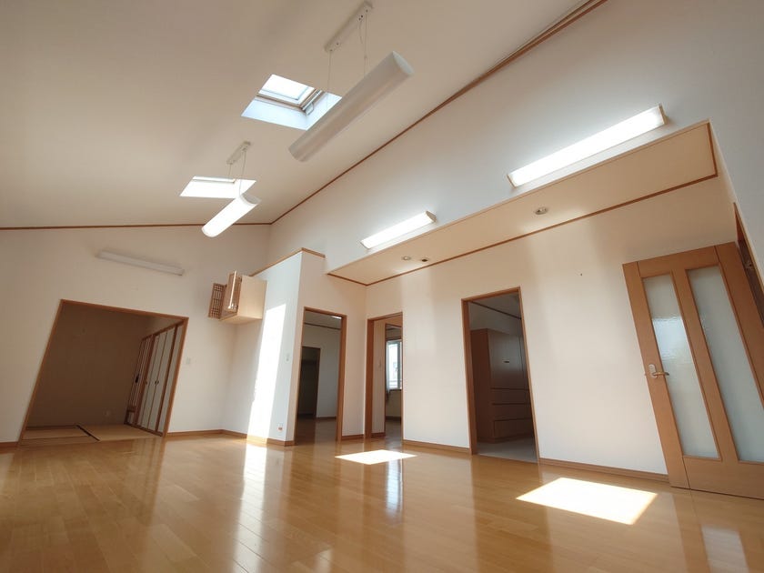 ※写真追加※西２１条南３丁目　車庫付平家中古住宅 内観