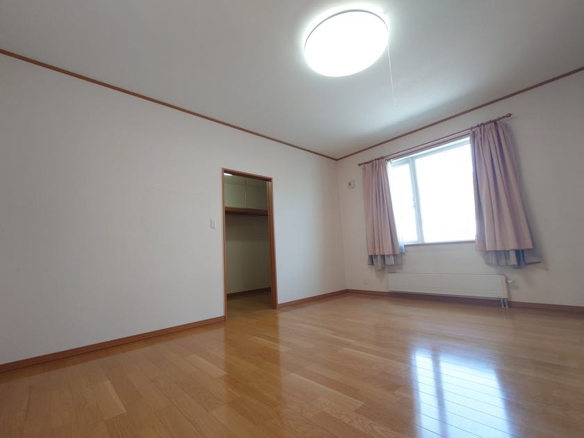 ※写真追加※西２１条南３丁目　車庫付平家中古住宅 内観