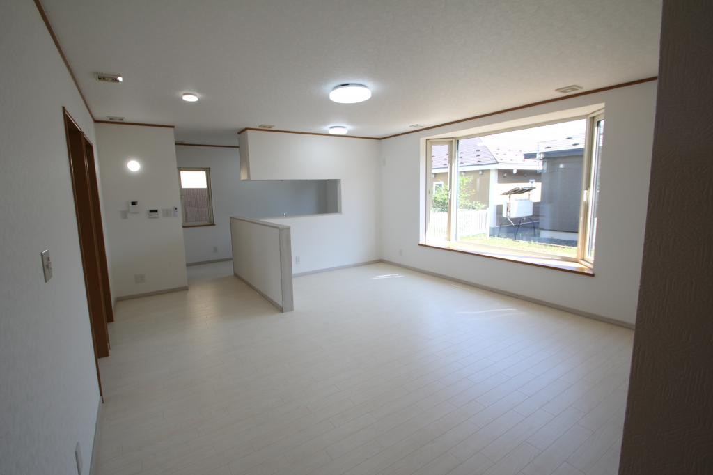 【写真追加】芽室町東１０条７丁目☆平家☆リフォーム住宅 内観