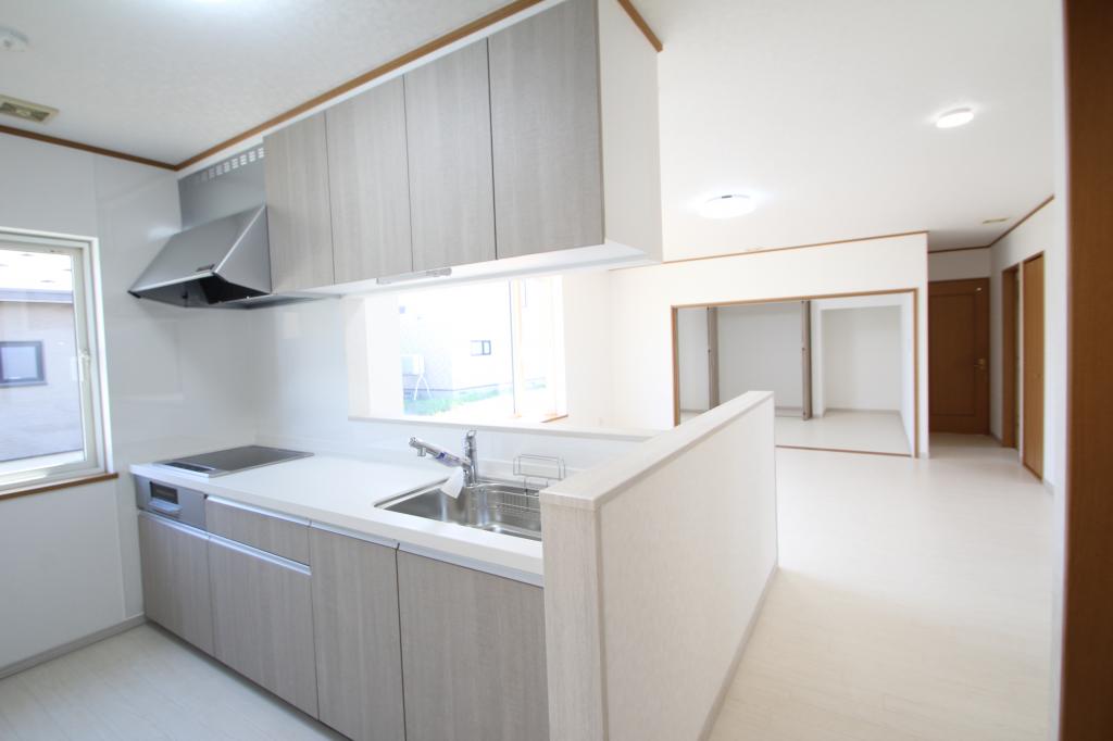 【写真追加】芽室町東１０条７丁目☆平家☆リフォーム住宅 内観