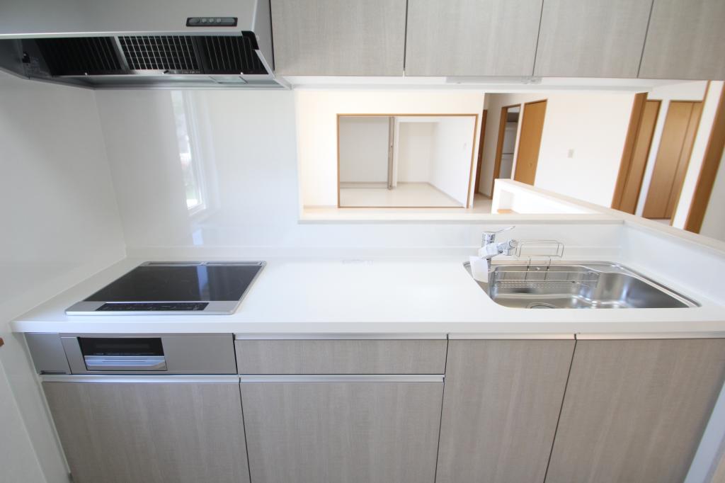 【写真追加】芽室町東１０条７丁目☆平家☆リフォーム住宅 内観