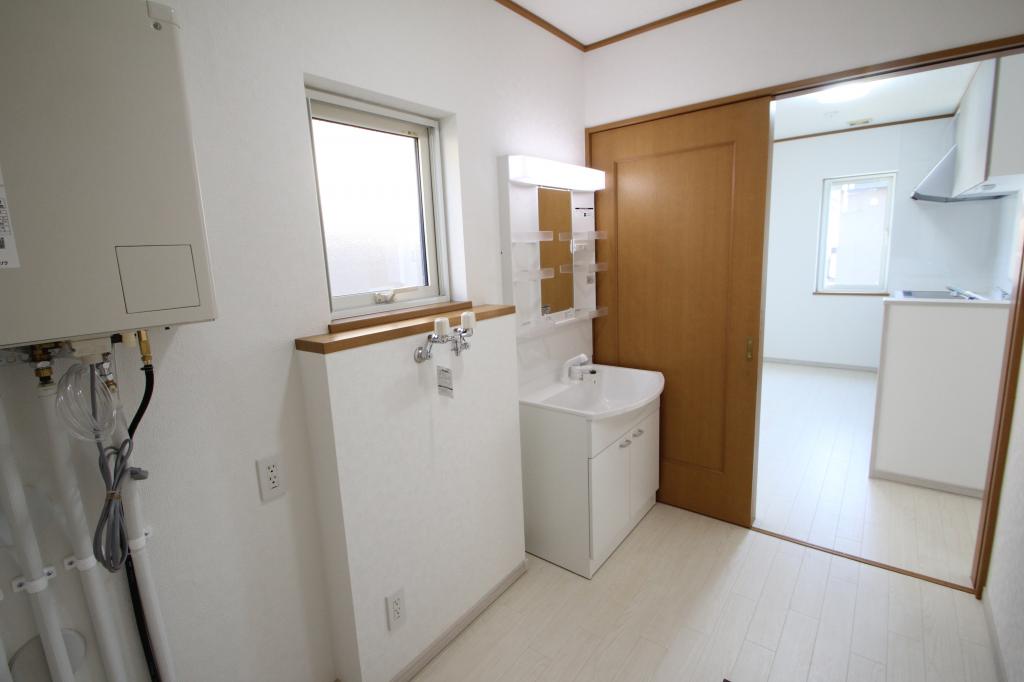 【写真追加】芽室町東１０条７丁目☆平家☆リフォーム住宅 内観