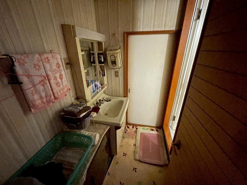 東６条南１６丁目　中古戸建 内観