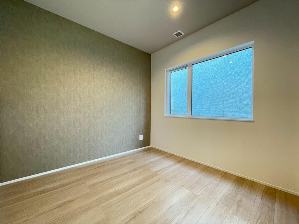 【家具家電付き！】西７条北４丁目　新築戸建 内観