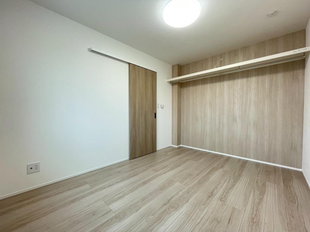 【家具家電付き！】西７条北４丁目　新築戸建 内観