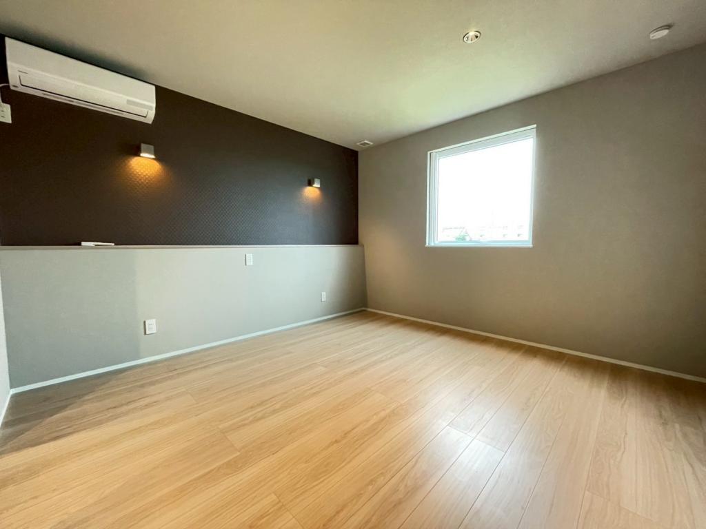 【家具家電付き！】西７条北４丁目　新築戸建 内観