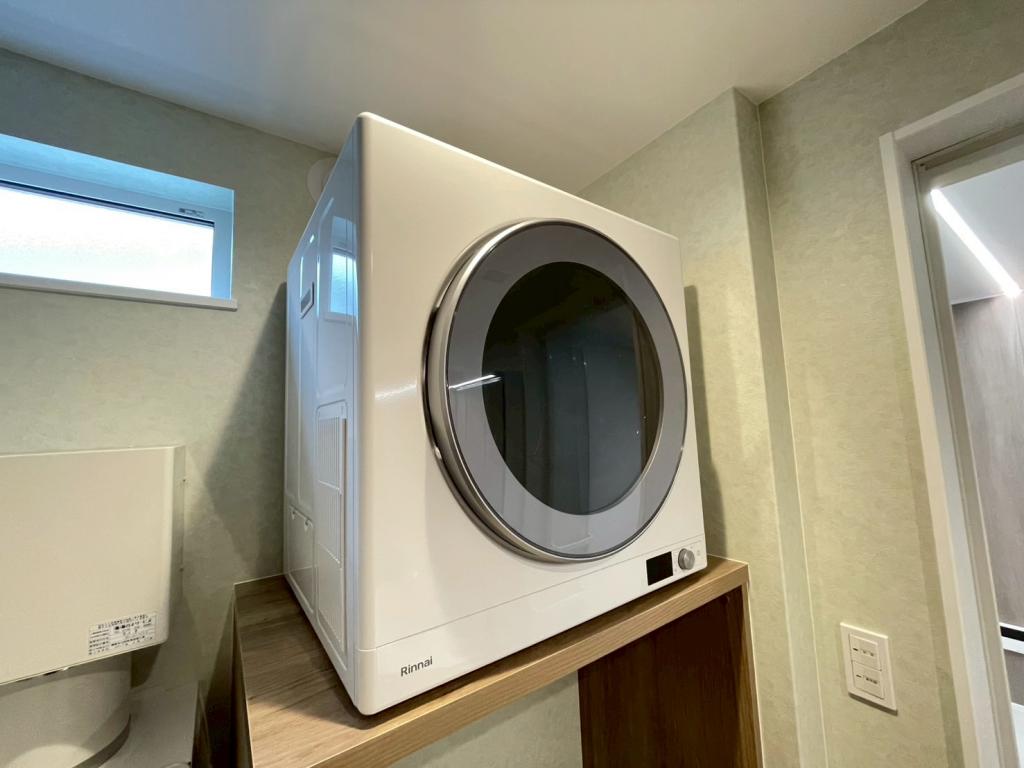 【家具家電付き！】西７条北４丁目　新築戸建 内観