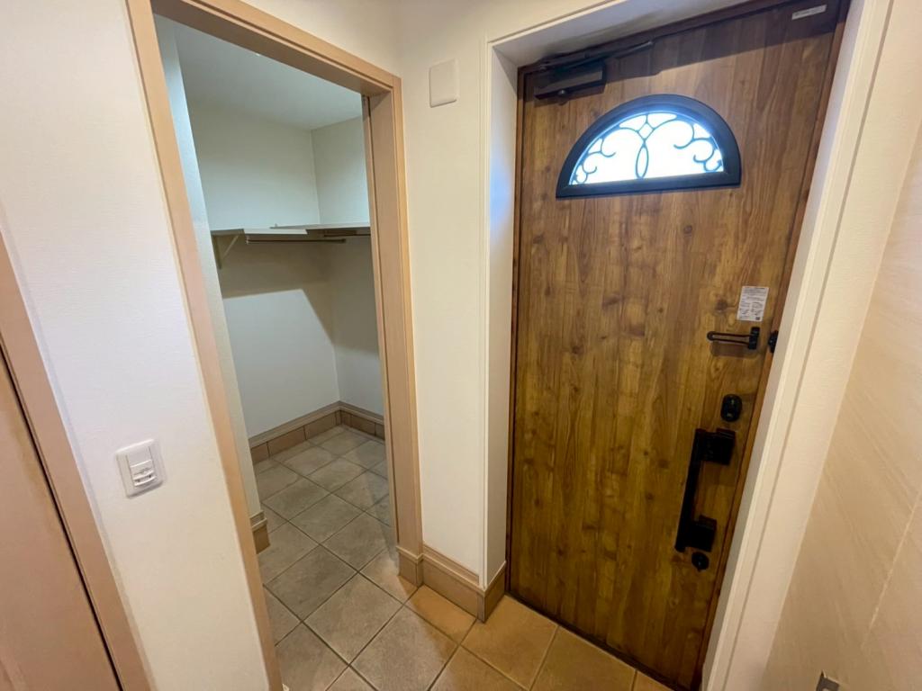 ※商談中※【一条工務店様施工の築浅平家♪】大空町４丁目　中古戸建 内観