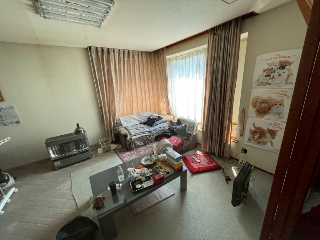 ※商談中※西２１条南２丁目　中古戸建 内観