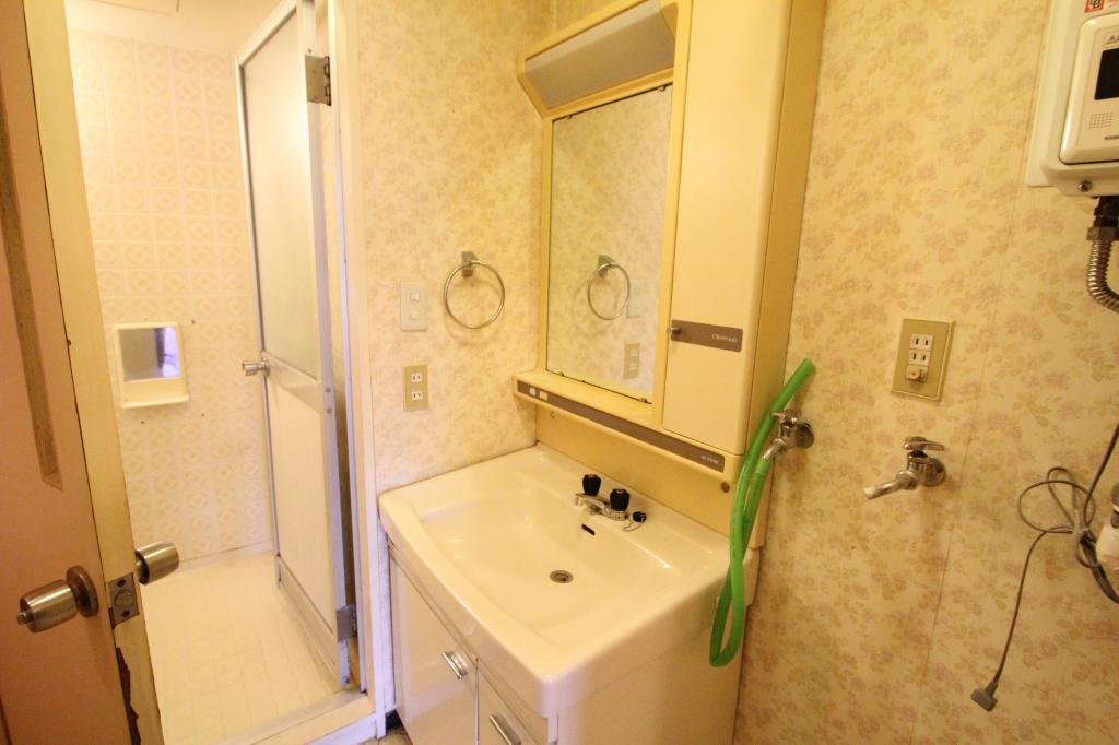 【写真追加】オリエンタルコーポ　３０２号室 内観