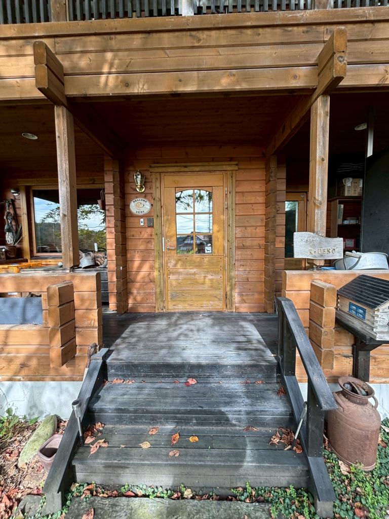 ※商談中※芽室町西士狩北７線　店舗付中古住宅 内観