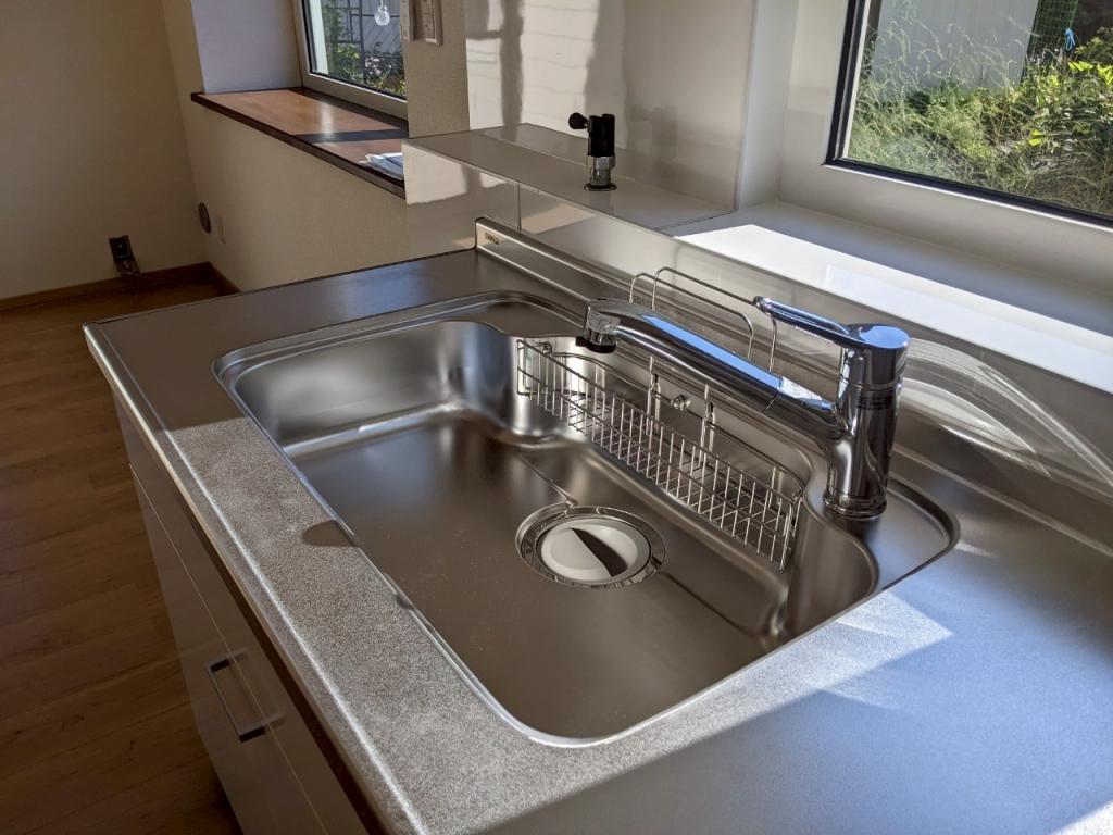 【価格改定】【家具付き♪】西２３条南３丁目　リフォーム物件 内観