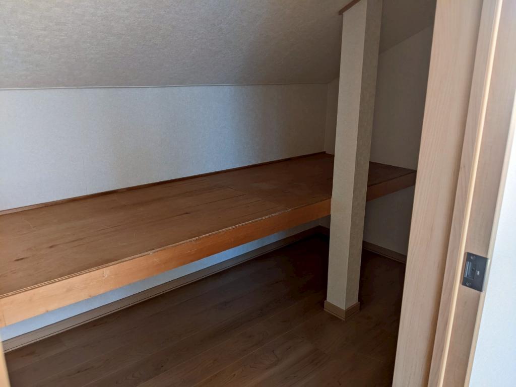 【価格改定】【家具付き♪】西２３条南３丁目　リフォーム物件 内観