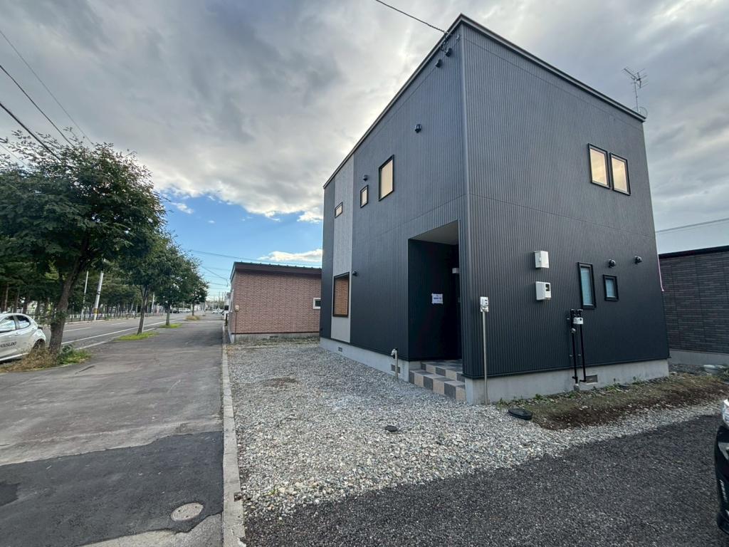 ※商談中※【写真追加】西８条南２丁目　新築戸建 内観