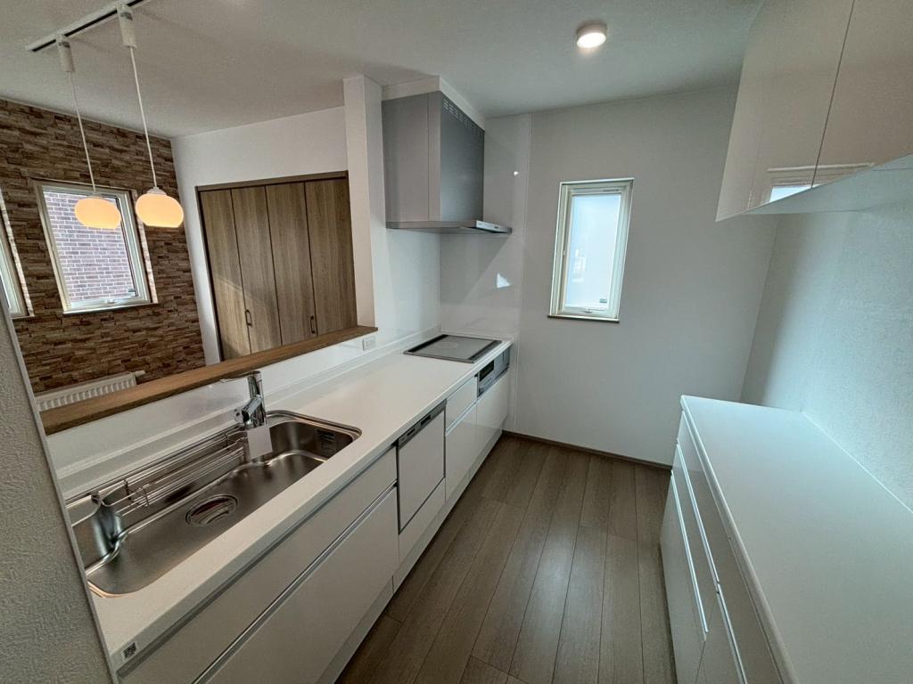 ※商談中※【写真追加】西８条南２丁目　新築戸建 内観