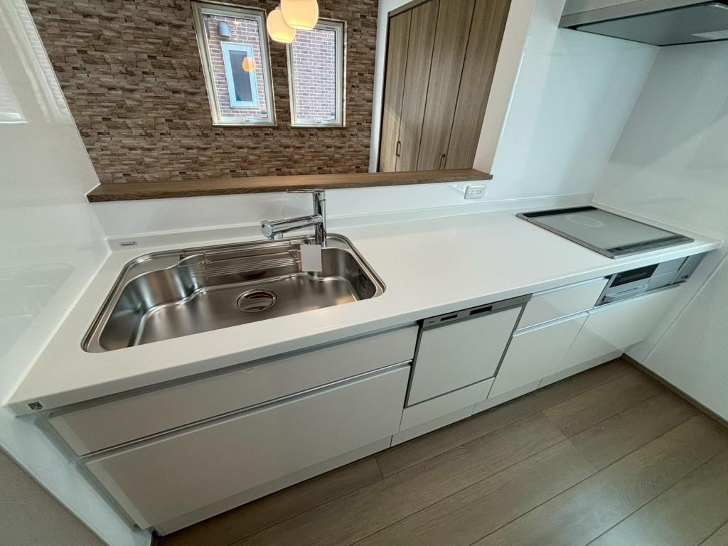 ※商談中※【写真追加】西８条南２丁目　新築戸建 内観