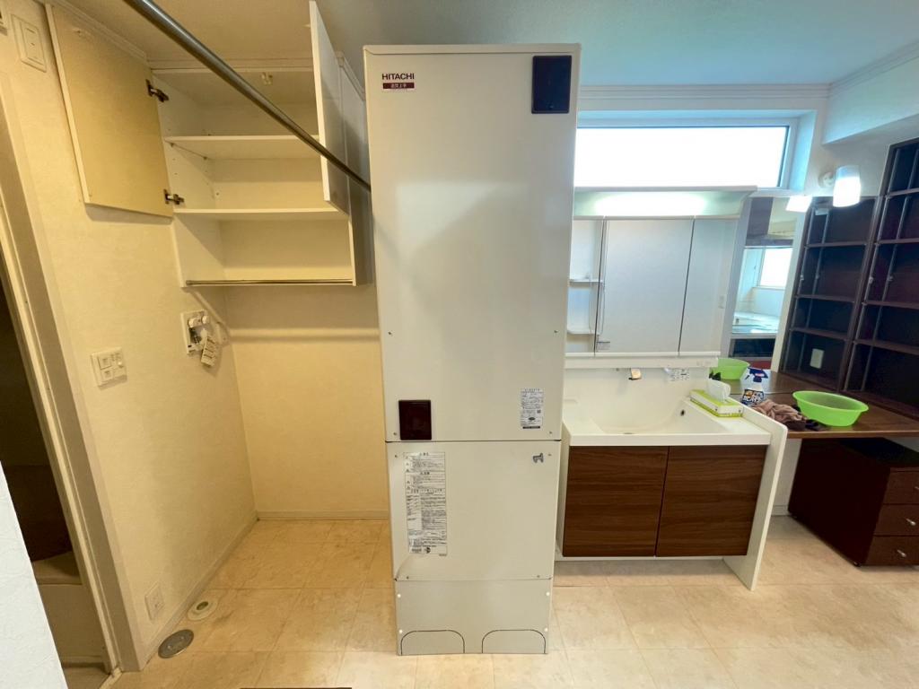 【価格改定】西２５条南３丁目　ソーラーパネル付中古住宅 内観