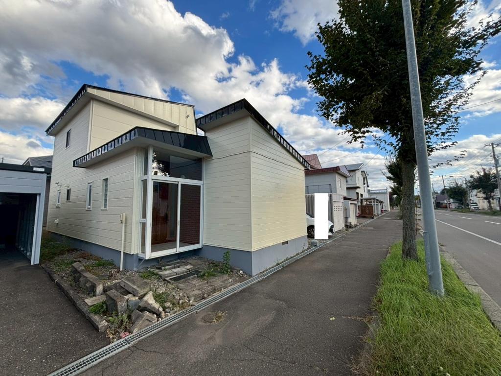 ※商談中※西１９条南４丁目　リフォーム住宅 内観