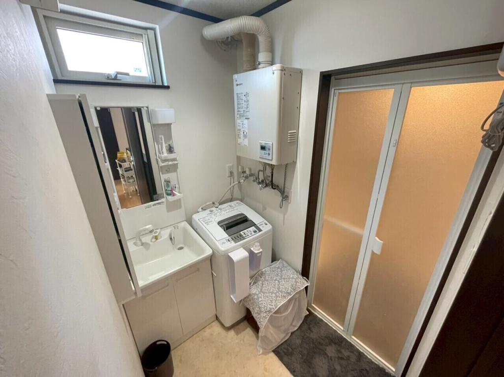 自由が丘５丁目　二世帯中古戸建 内観