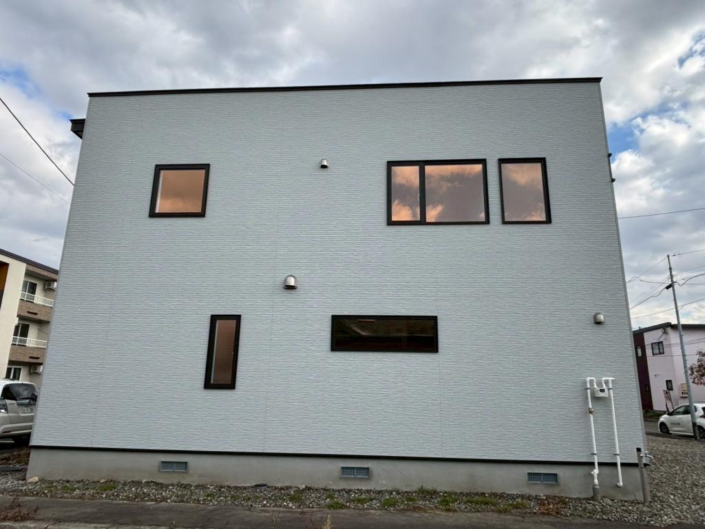 【写真追加】東７条南２３丁目　Ａ棟　新築戸建 内観