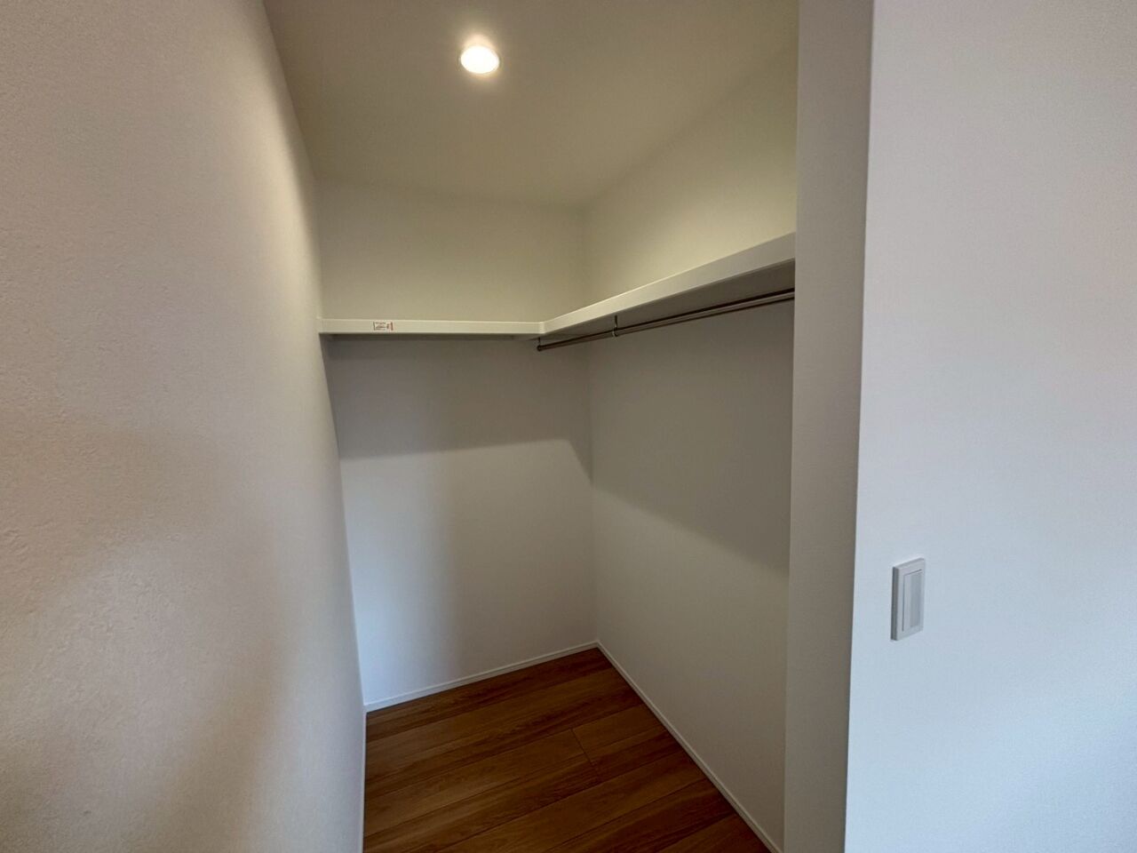 【写真追加】東７条南２３丁目　Ａ棟　新築戸建 内観