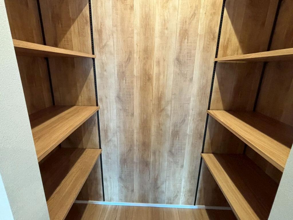 【写真追加】東７条南２３丁目　Ｂ棟　新築戸建 内観