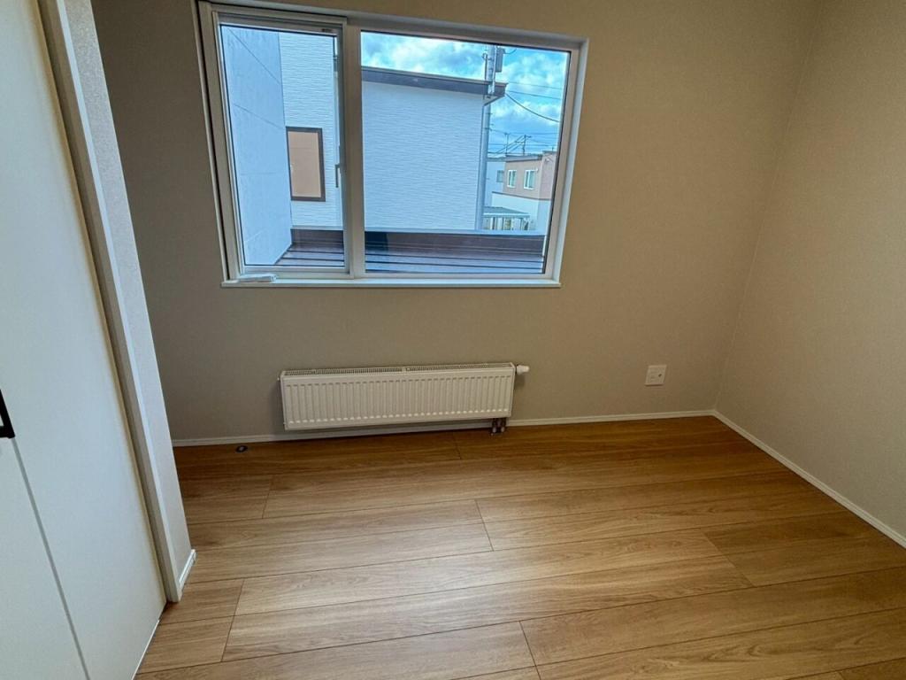 【写真追加】東７条南２３丁目　Ｂ棟　新築戸建 内観