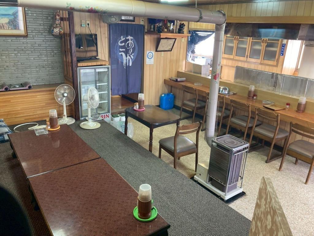 浦幌町字幸町　店舗付き住宅 内観