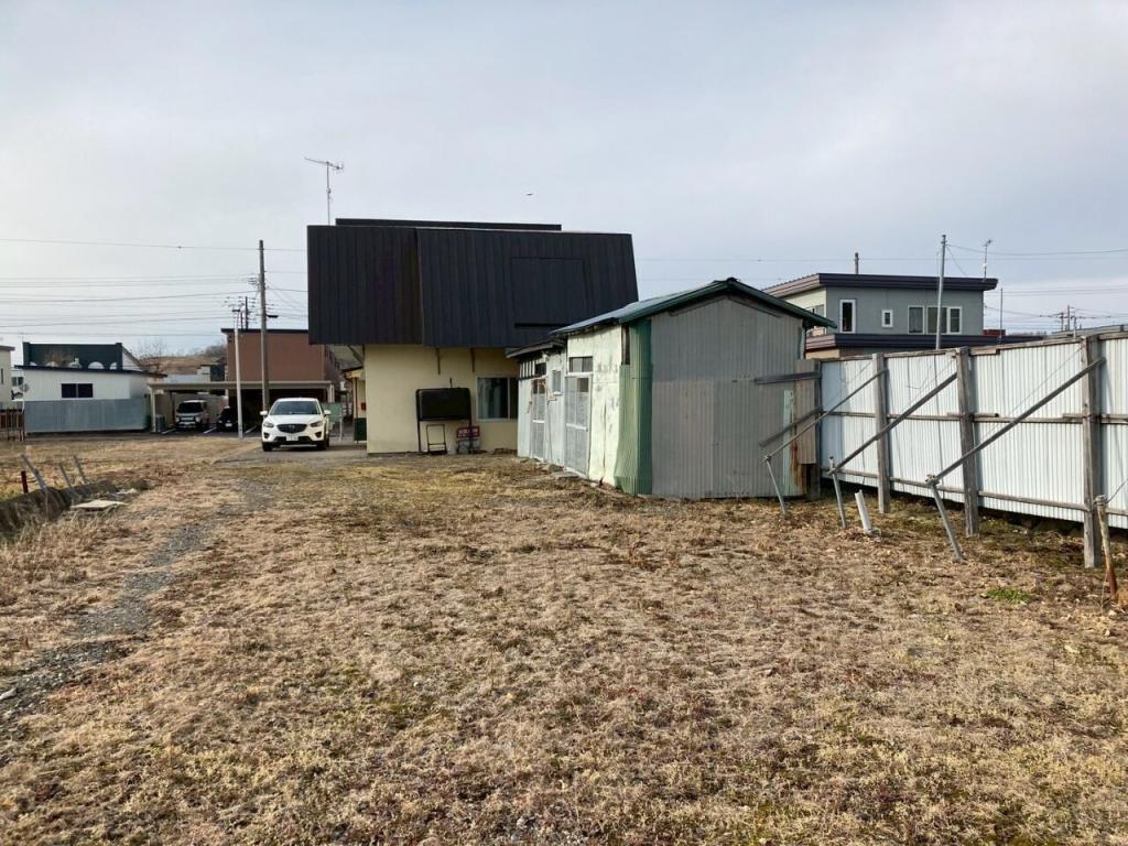 浦幌町字幸町　店舗付き住宅 内観