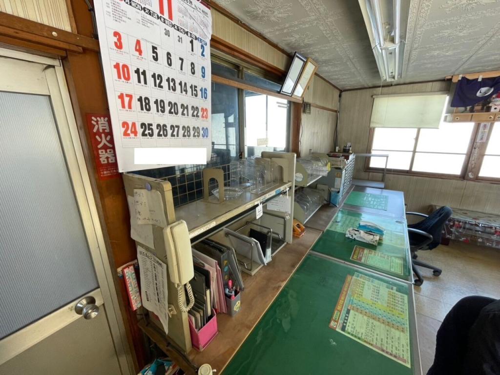 幕別町寿町　工場・事務所 内観