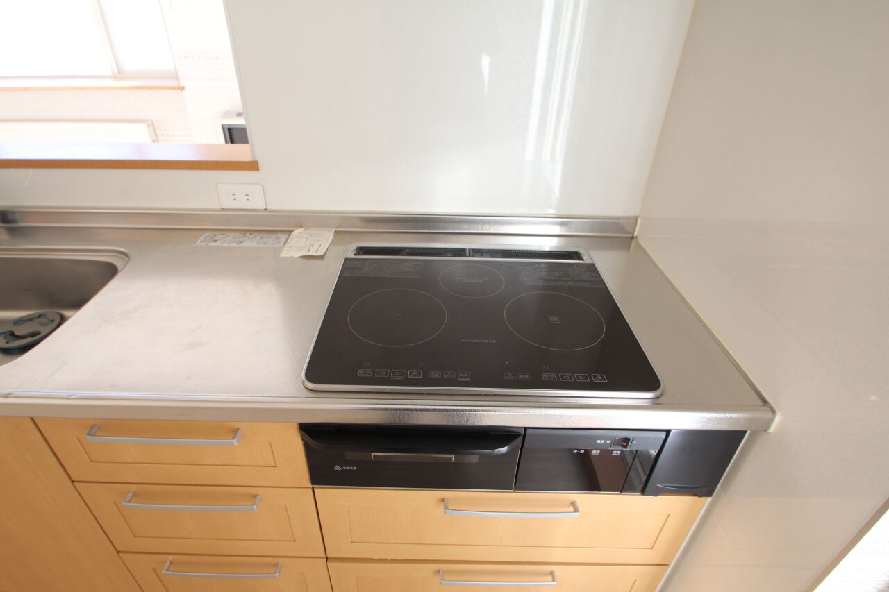 【写真追加】西２３条南１丁目　中古戸建 内観