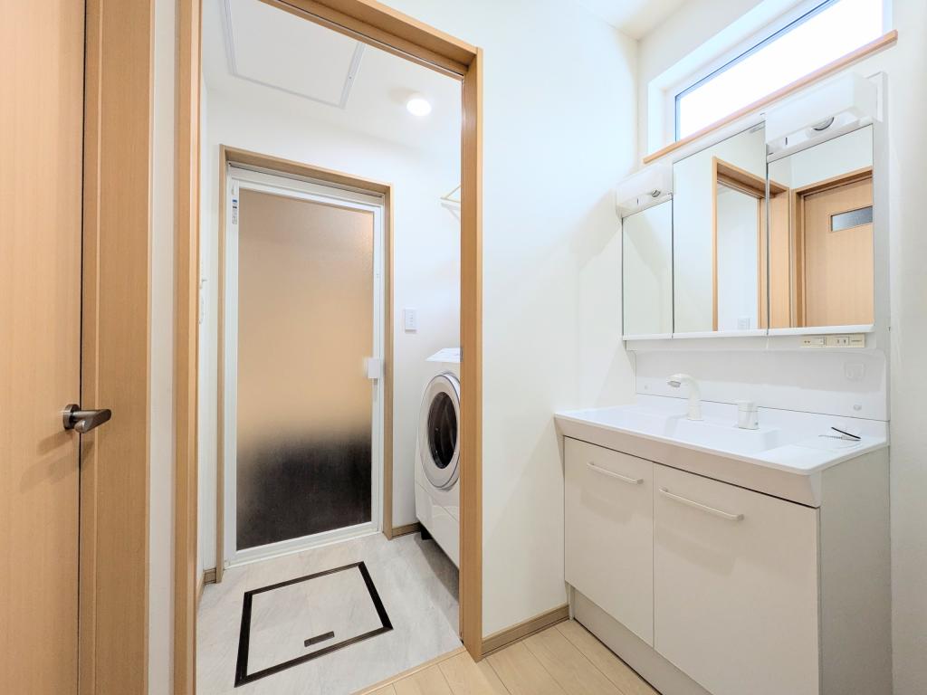 ※写真追加※西１３条南１７丁目　中古戸建 内観