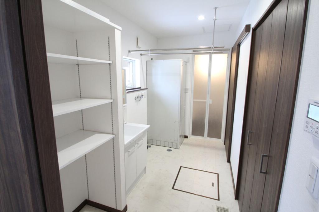 士幌町字士幌西２線　中古平屋 内観