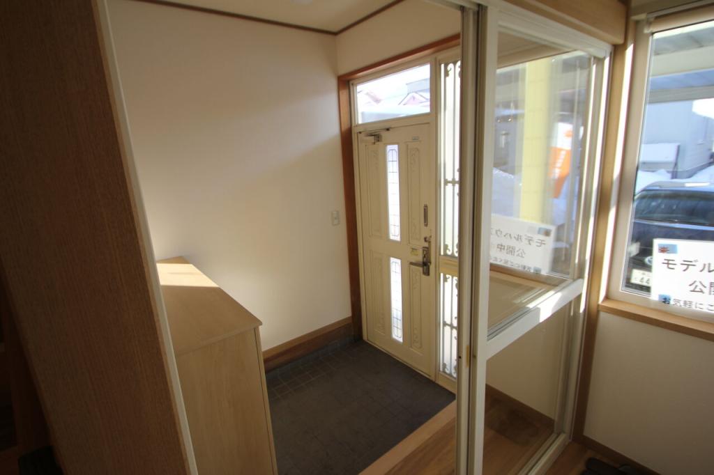 【写真追加】西二十一条南５丁目　リフォーム住宅 内観