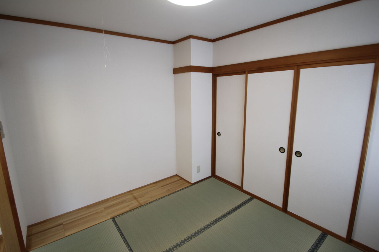 【写真追加】西二十一条南５丁目　リフォーム住宅 内観