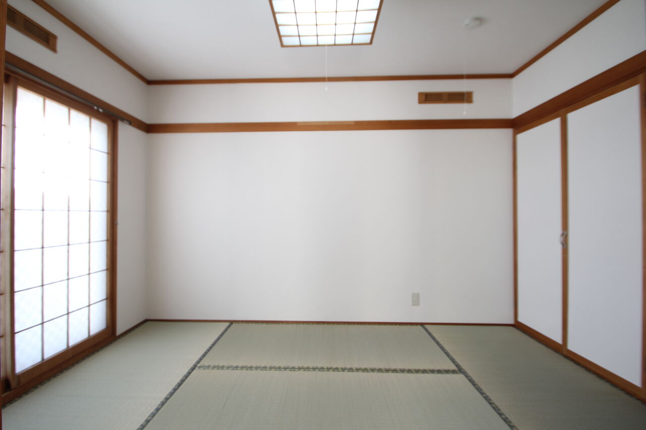 【写真追加】西二十一条南５丁目　リフォーム住宅 内観