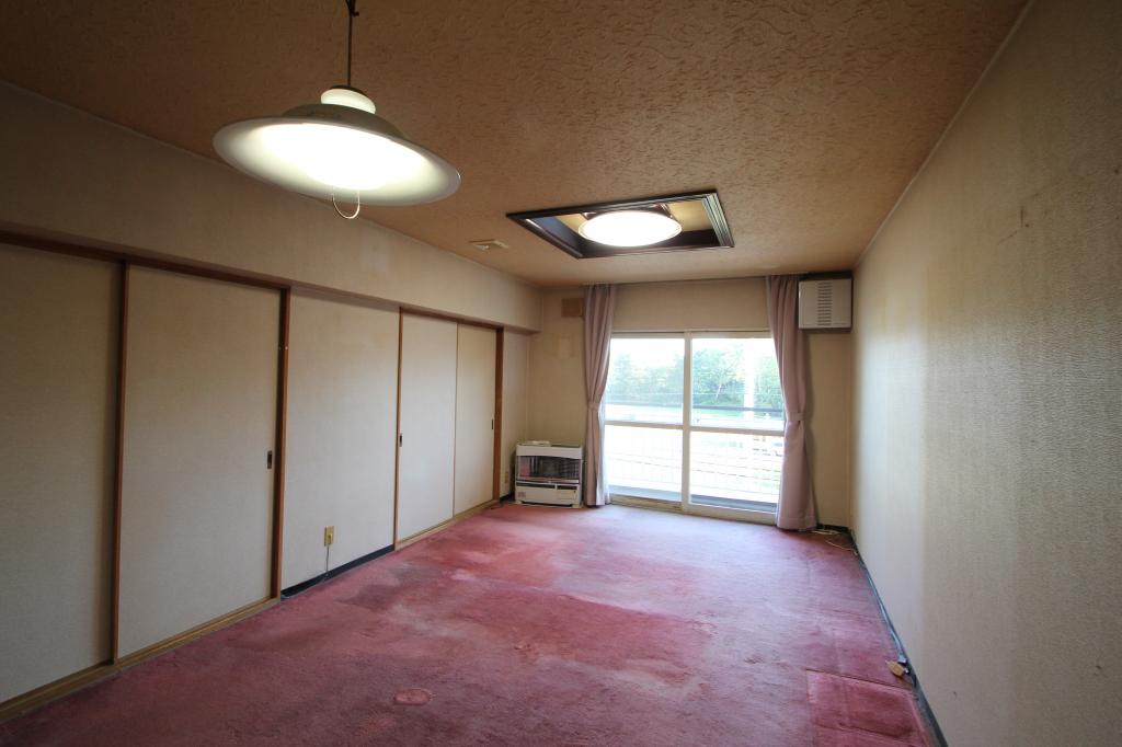 【価格改定】オリエンタルコーポ　３０２号室 内観