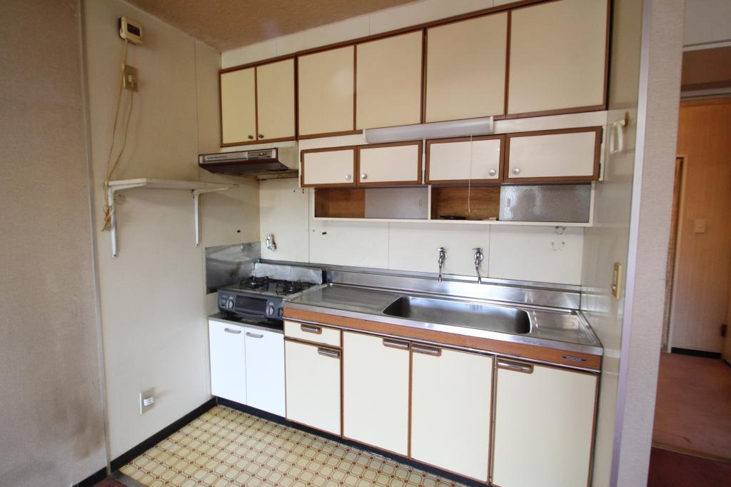 【価格改定】オリエンタルコーポ　３０２号室 内観