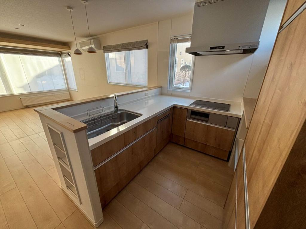 ☆美邸☆幕別町札内文京町　中古戸建 内観