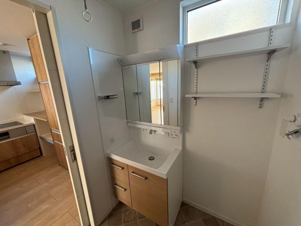 ☆美邸☆幕別町札内文京町　中古戸建 内観