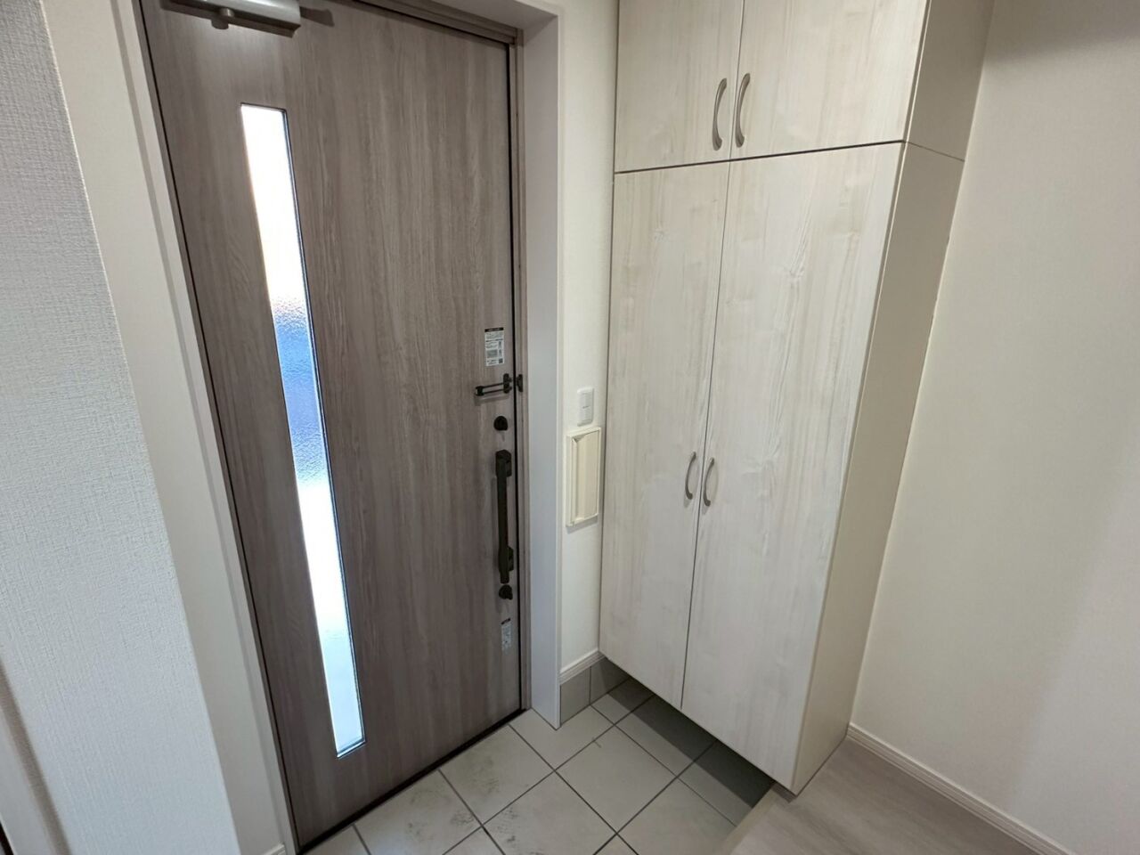 【写真追加】西２条南３７丁目　西棟　新築戸建 内観