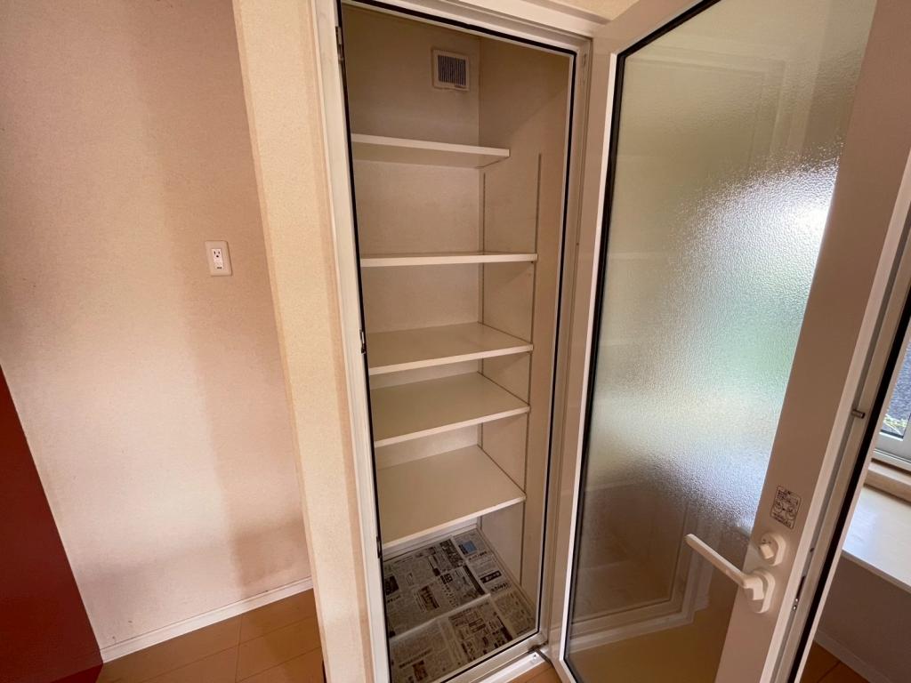 ☆価格改定☆【ソーラーパネル付き美邸】西２５条南３丁目　中古戸建 内観