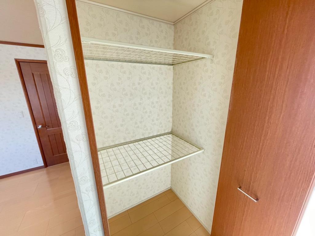 ☆価格改定☆【ソーラーパネル付き美邸】西２５条南３丁目　中古戸建 内観