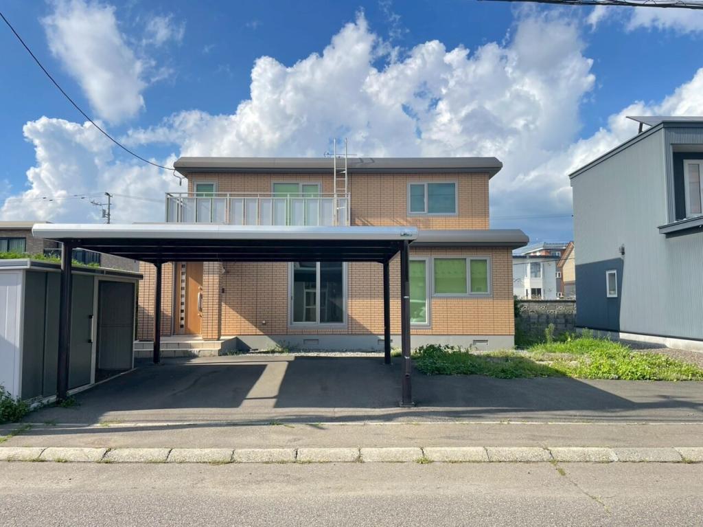 ☆価格改定☆【ソーラーパネル付き美邸】西２５条南３丁目　中古戸建 内観